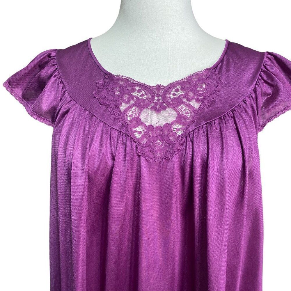 Lorraine Vintage Nightgown Size Medium - Picture 5 of 8